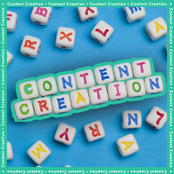 Bunte Würfel mit Buchstaben formen den Begriff „Content Creation“.